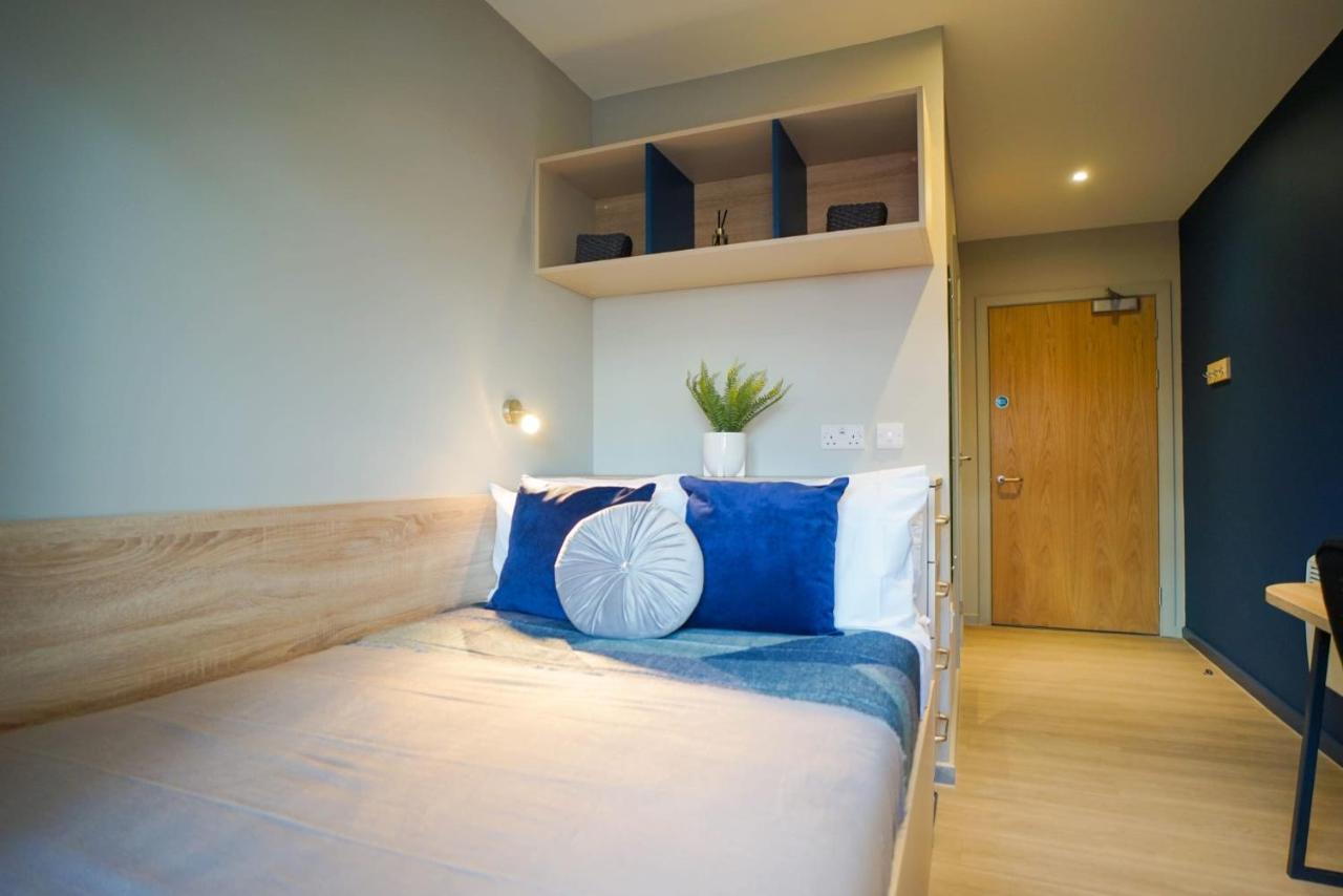 Bright Modern Studios And Private Bedrooms With Shared Kitchen At Straits Meadow Near Edinburgh City Centre Exterior photo