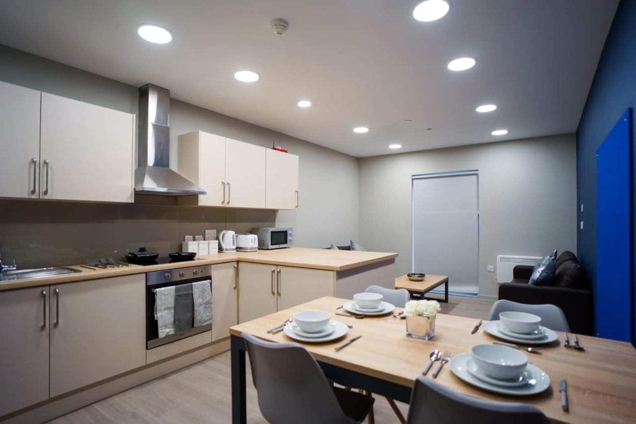Bright Modern Studios And Private Bedrooms With Shared Kitchen At Straits Meadow Near Edinburgh City Centre Exterior photo