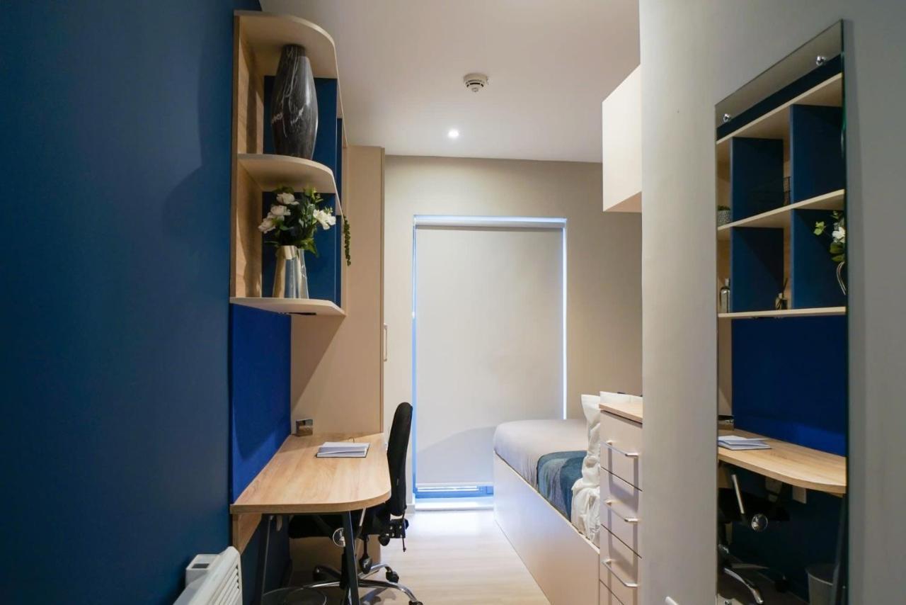 Bright Modern Studios And Private Bedrooms With Shared Kitchen At Straits Meadow Near Edinburgh City Centre Exterior photo