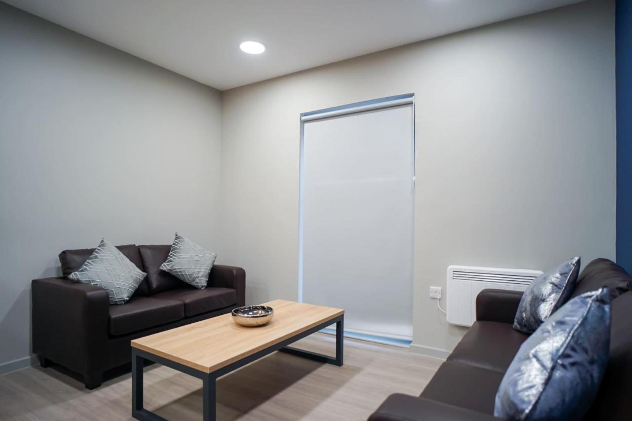 Bright Modern Studios And Private Bedrooms With Shared Kitchen At Straits Meadow Near Edinburgh City Centre Exterior photo